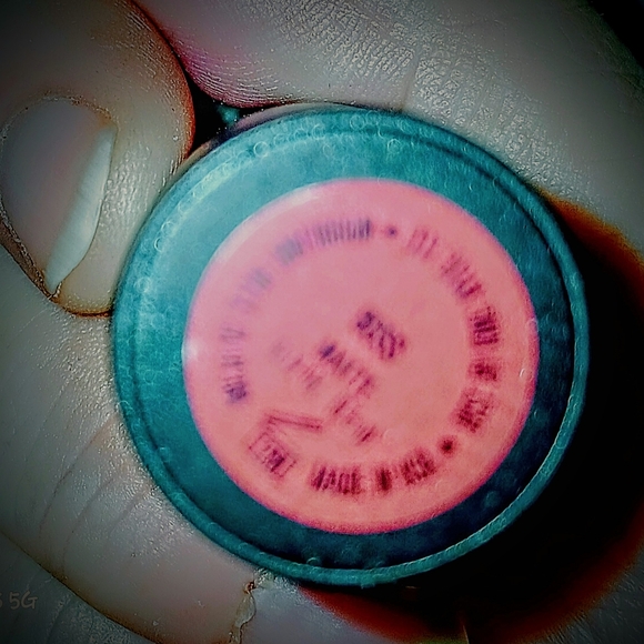 🌼💄 Kylie Jenner Matte Lipstick💄 💋 - Picture 8 of 9